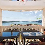 公寓 Stil - Two Bedroom With Balcony And Sea View 203 President