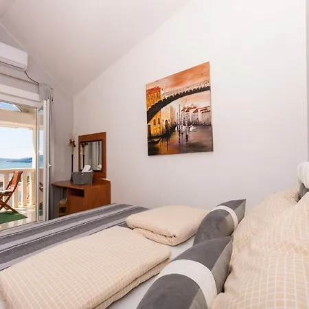 Daire Stil - Two Bedroom With Balcony And Sea View 203 President Trogir